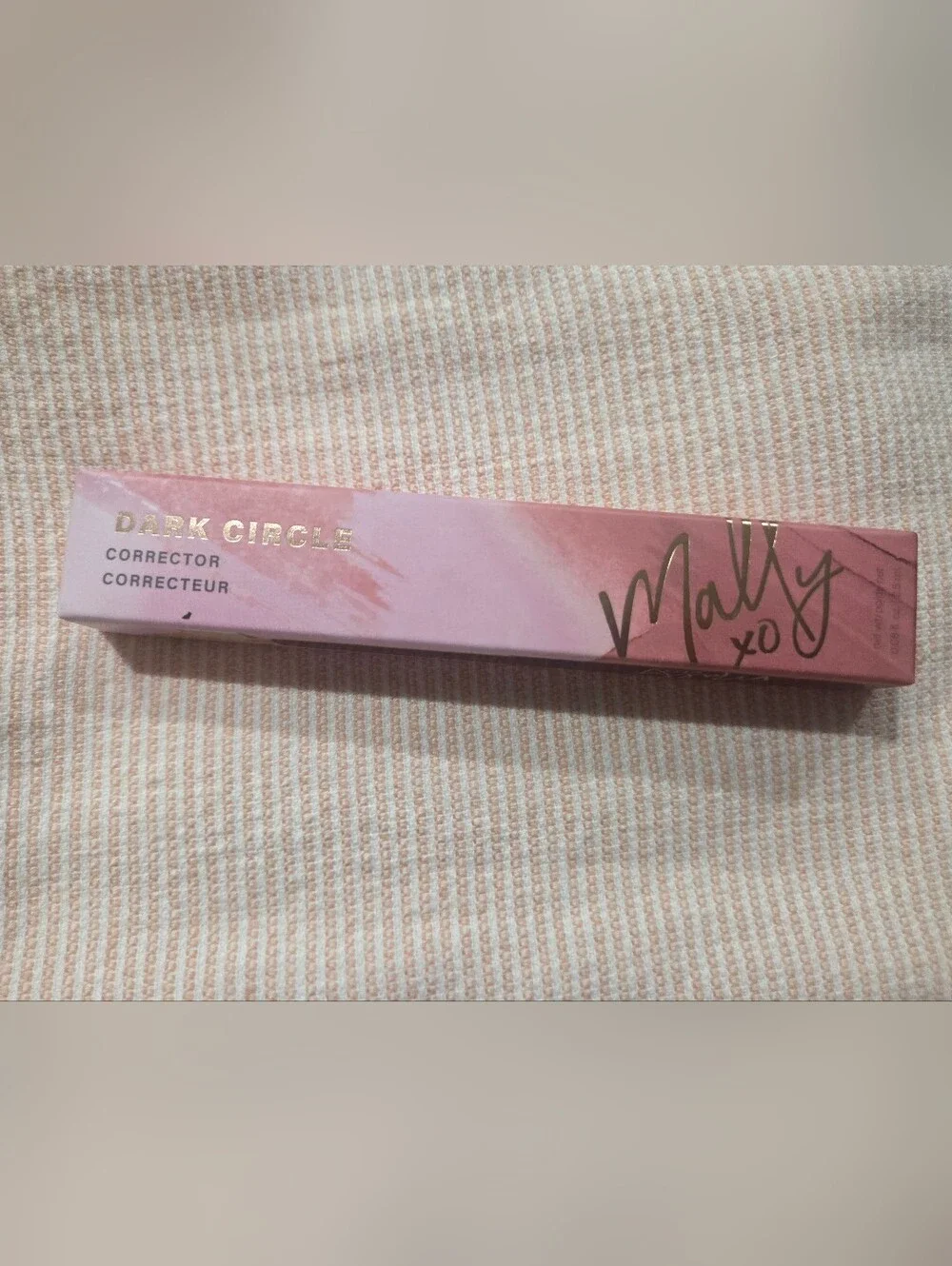 Mally Dark Circle Corrector - Pink Packaging